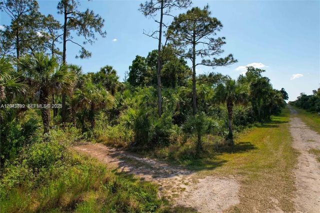 3 of 13 - 4180 36th Avenue Se, Naples, FL