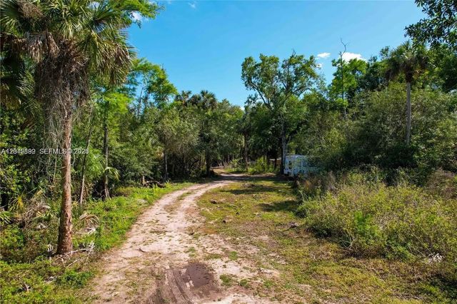 5 of 13 - 4180 36th Avenue Se, Naples, FL