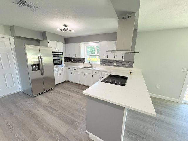 2 of 36 - 2618 Se 38th Trail, Okeechobee, FL