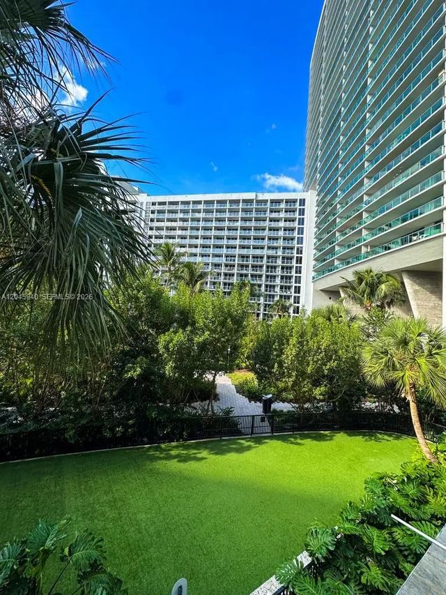 4 of 14 - 1500 Bay Road #264s, Miami Beach, FL