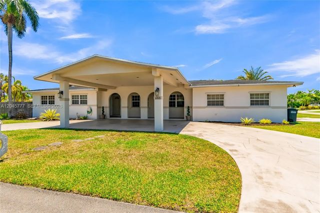5 of 37 - 12805 Sw 193rd Terrace, Miami, FL