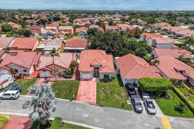 3 of 51 - 5542 Nw 190th Lane, Miami Gardens, FL