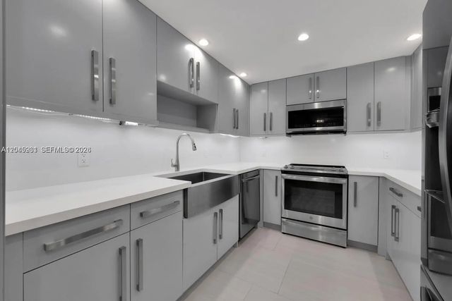 4 of 37 - 600 Biltmore Way #618, Coral Gables, FL