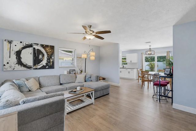 5 of 30 - 6091 Fair Green Road, West Palm Beach, FL