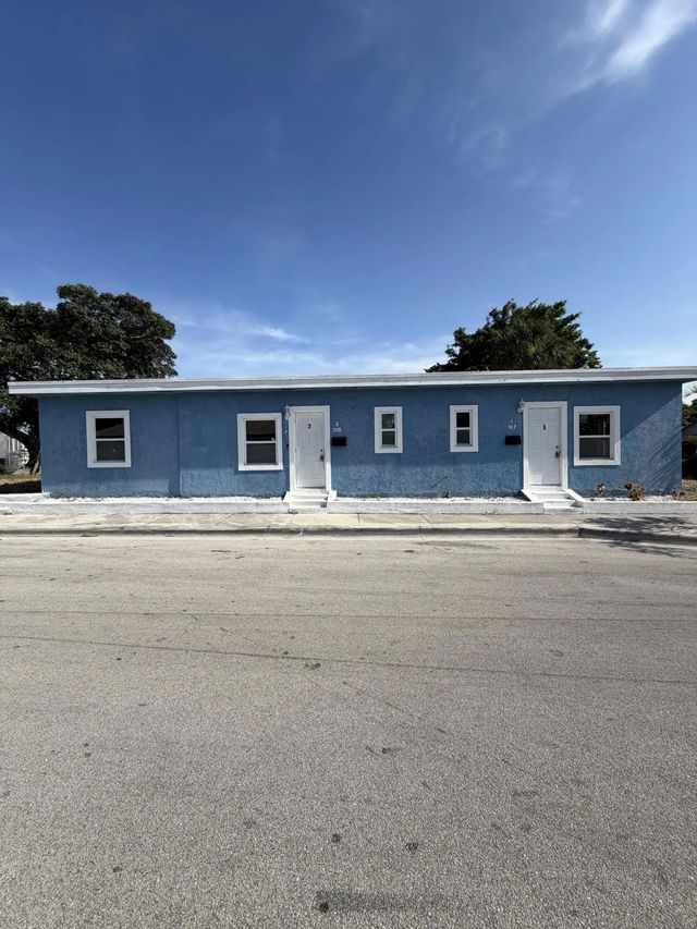 1117 3rd Avenue N #1, Lake Worth Beach