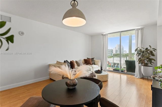 3 of 34 - 140 S Dixie Highway #417, Hollywood, FL