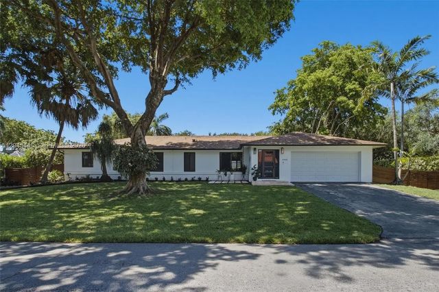 8440 Sw 180th Street, Palmetto Bay
