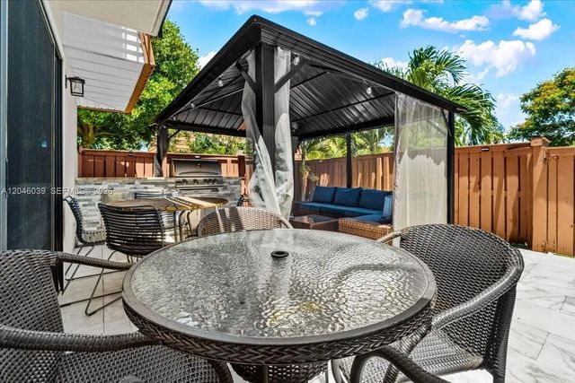 4 of 51 - 2891 Sw 11th Place, Deerfield Beach, FL