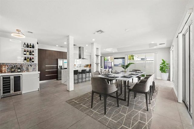 3 of 36 - 1549 Shoreline Way, Hollywood, FL