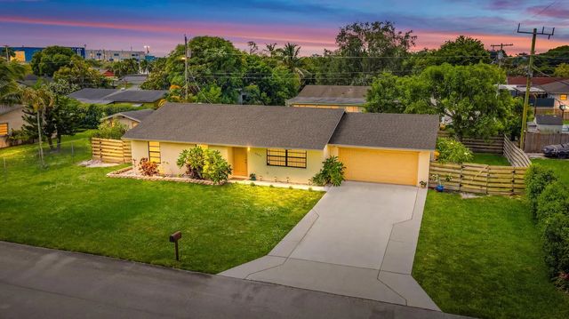 4 of 25 - 9090 Palladium Place, Lake Worth, FL