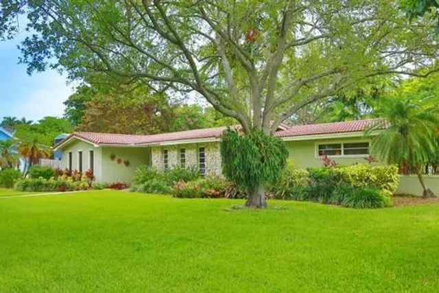 3 of 43 - 7850 Sw 160th Street, Palmetto Bay, FL