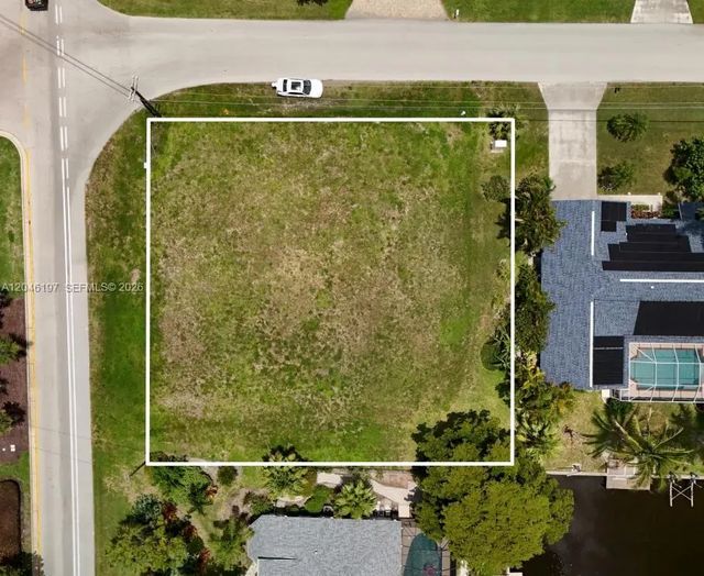 2014 Everest Parkway, Cape Coral