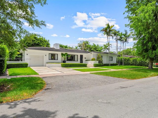 3 of 65 - 511 Perugia Avenue, Coral Gables, FL