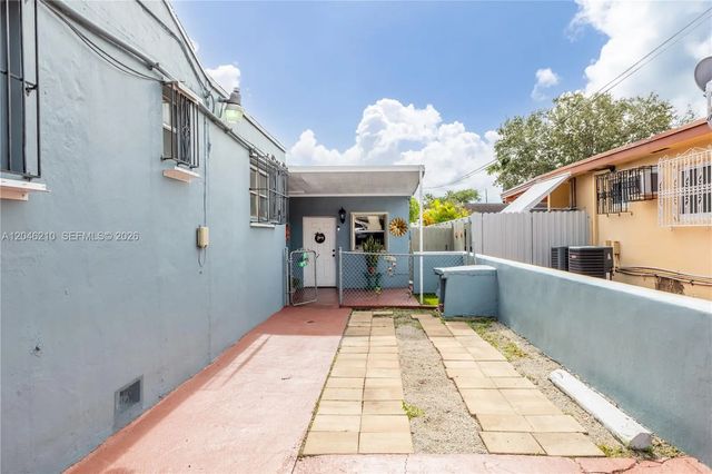 5 of 45 - 2818 Sw 2nd Street, Miami, FL