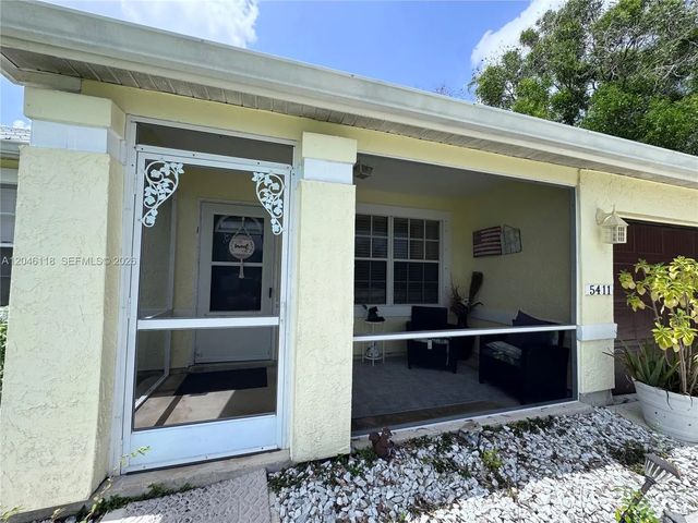 2 of 21 - 5411 Nw Consumer Avenue, Port St. Lucie, FL