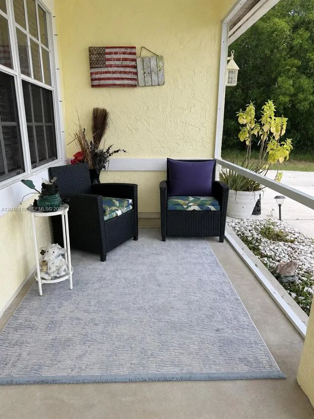 3 of 21 - 5411 Nw Consumer Avenue, Port St. Lucie, FL