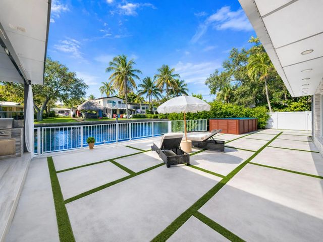 2 of 32 - 2419 Marathon Lane, Fort Lauderdale, FL