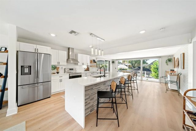 3 of 32 - 2419 Marathon Lane, Fort Lauderdale, FL