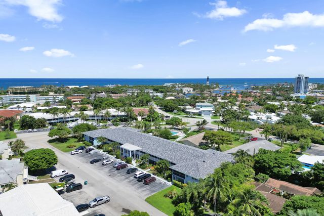 4 of 52 - 2734 Ne 27th Court #17, Lighthouse Point, FL