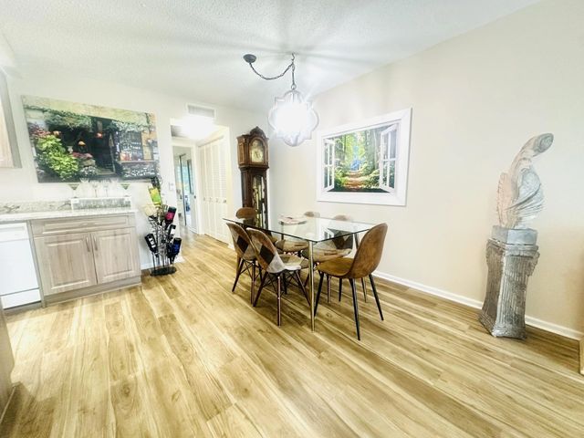 5 of 67 - 2157 Cambridge G, Deerfield Beach, FL
