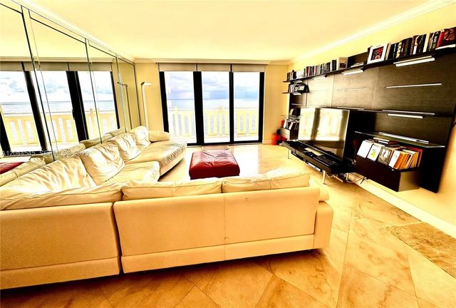 3 of 74 - 1111 Crandon Boulevard #b705, Key Biscayne, FL