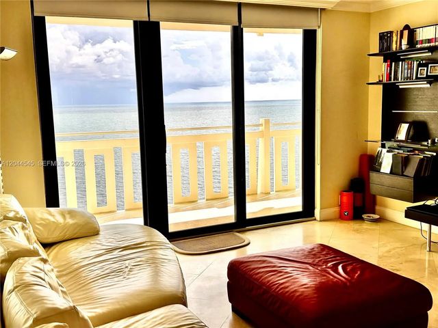 4 of 74 - 1111 Crandon Boulevard #b705, Key Biscayne, FL