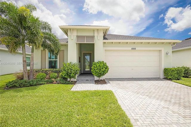 1000 Se Crosswood Way, Port St. Lucie