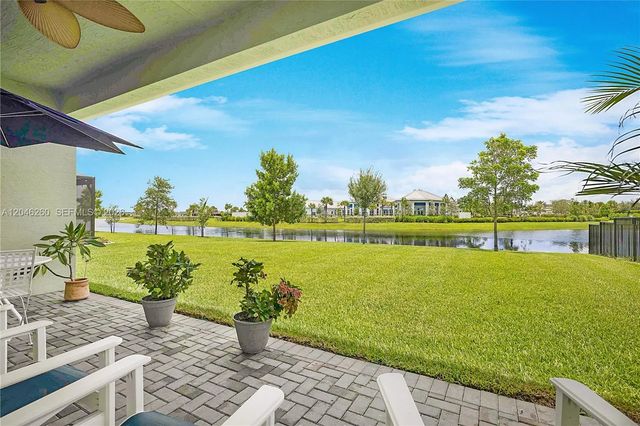 5 of 82 - 1000 Se Crosswood Way, Port St. Lucie, FL