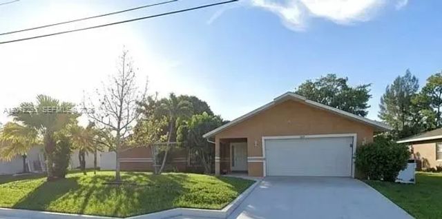 1925 Se Floresta Drive, Port St. Lucie