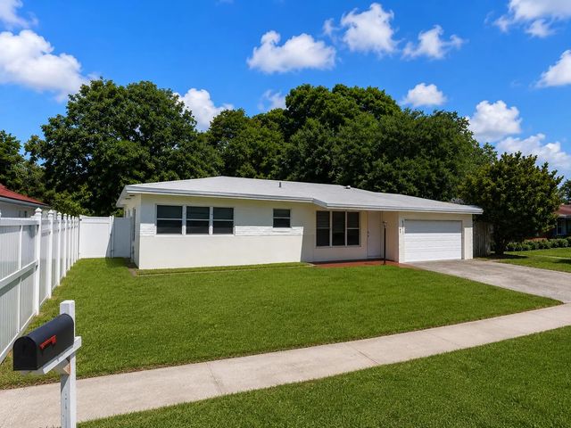 557 W Dayton Circle, Fort Lauderdale