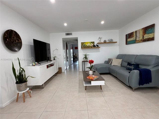 4 of 21 - 13255 Sw 7th Court #401d, Pembroke Pines, FL