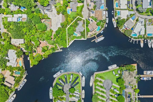 3 of 57 - 2151 Sw 23rd Terrace, Fort Lauderdale, FL