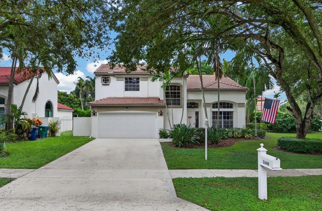 2640 Cayenne Avenue, Cooper City