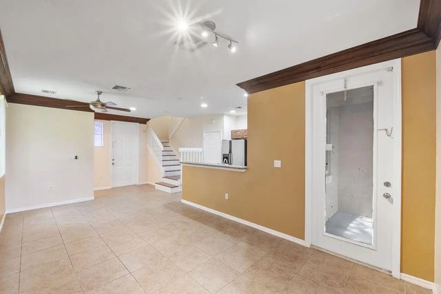 5 of 27 - 1912 Sw 60th Avenue, North Lauderdale, FL