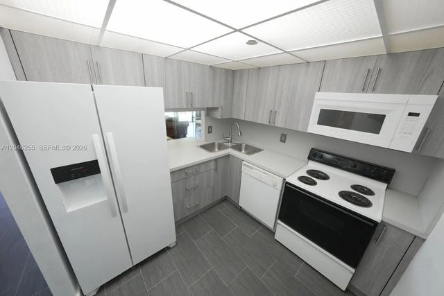 1470 Ne 123rd Street #a104, North Miami