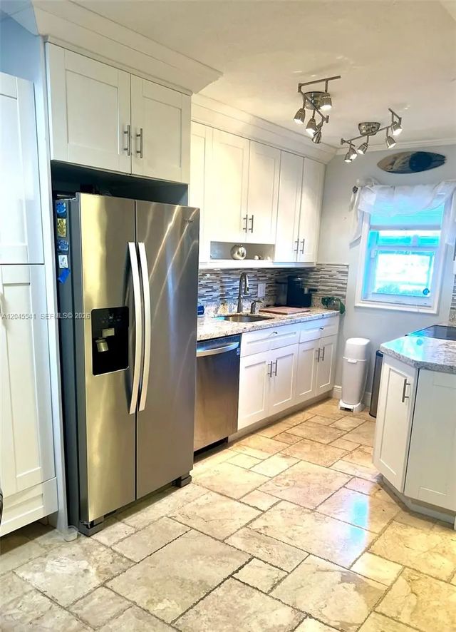 3 of 20 - 689 Ne 6th Court #1080, Boynton Beach, FL