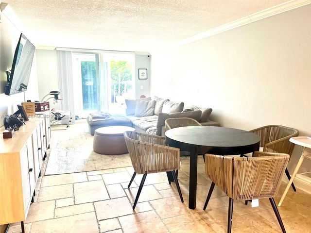 4 of 20 - 689 Ne 6th Court #1080, Boynton Beach, FL
