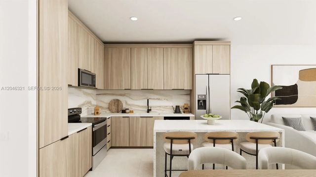 3 of 11 - 142 Nw 164 Street, Miami, FL