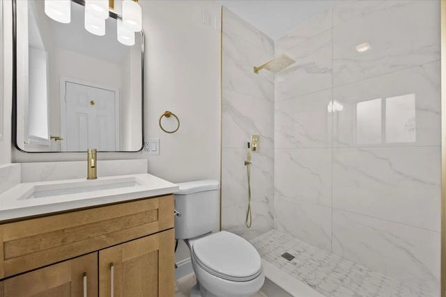 4 of 72 - 800 Se 13th Court, Deerfield Beach, FL