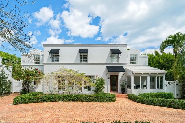 4 of 41 - 939 W 47th Court, Miami Beach, FL