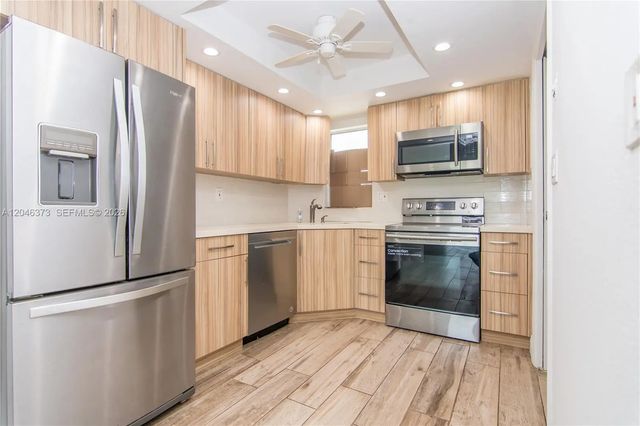 8900 Washington Boulevard #117, Pembroke Pines