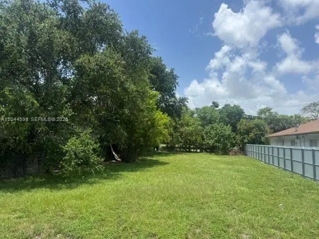 10326 Nw 6 Avenue, Miami