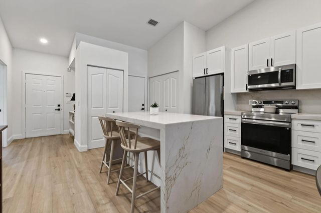 4 of 27 - 8402 Logia Circle, Boynton Beach, FL