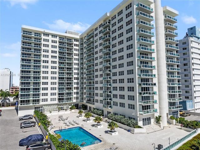 2 of 34 - 6917 Collins Avenue #605, Miami Beach, FL