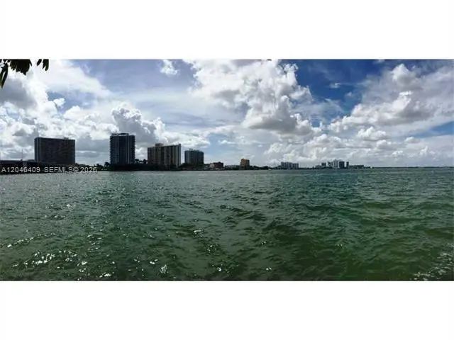 3 of 20 - 2130/2140 Bay Drive, Miami Beach, FL