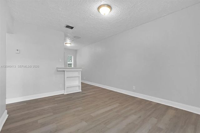 5 of 33 - 746 Sw 4th Street, Dania Beach, FL