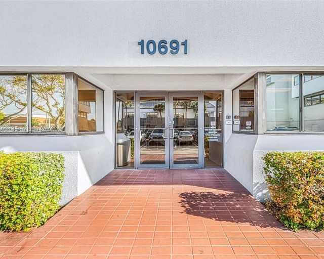 2 of 12 - 10691 Sw 88th Street #303b, Miami, FL