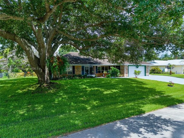 2 of 63 - 465 11th Avenue, Vero Beach, FL