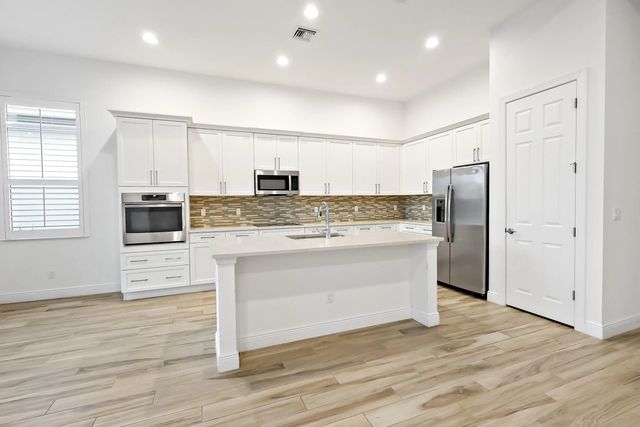 5 of 25 - 23026 Sw Accesi Way, Port St. Lucie, FL