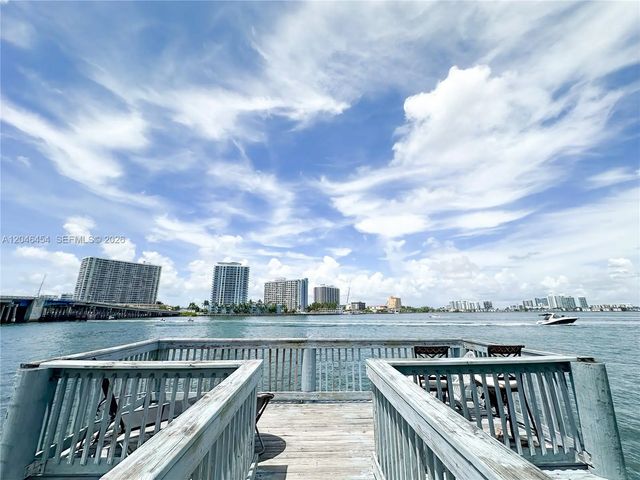 2130/2140 Bay Drive, Miami Beach